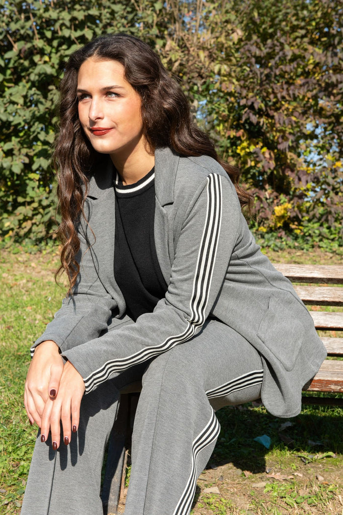 Pantalone banda laterale